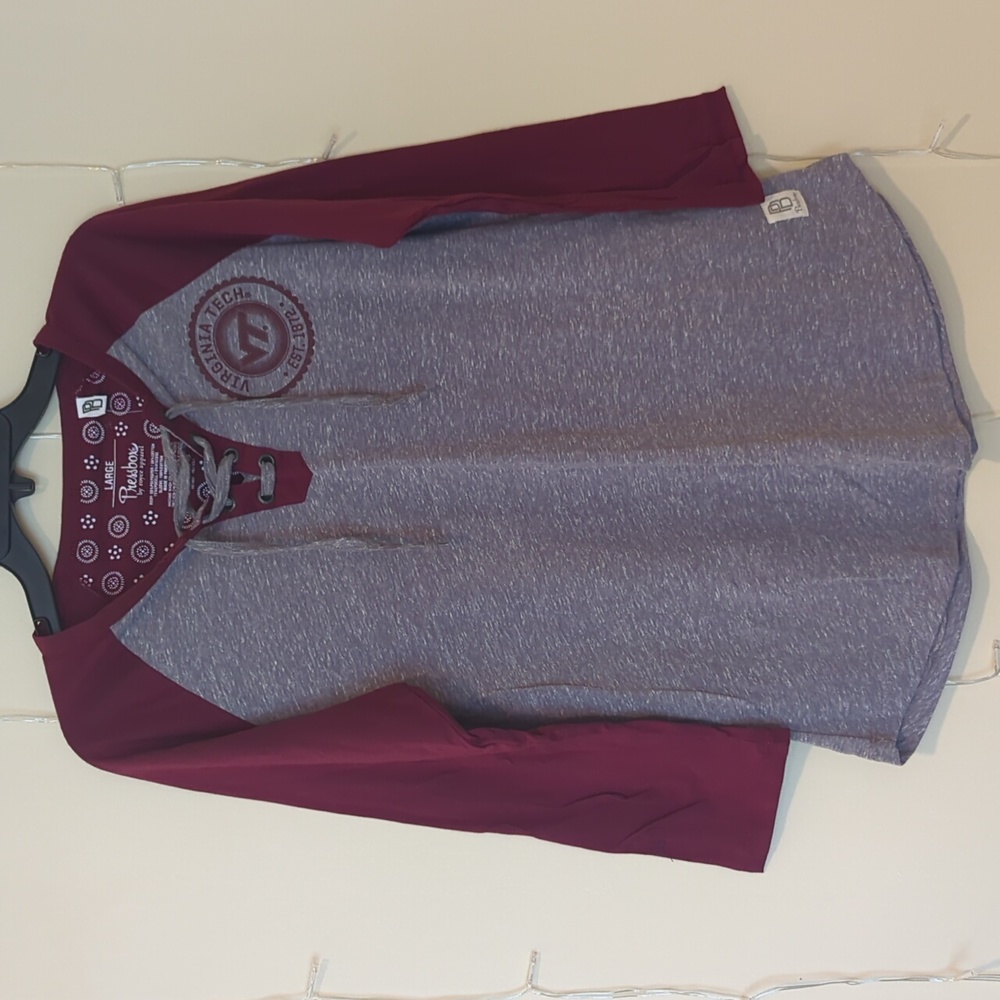 NWT Pressbox by Royce Apparel Virginia Tech Maroon & Gray Shirt - Size L